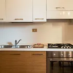 Apartman House Of Cats *