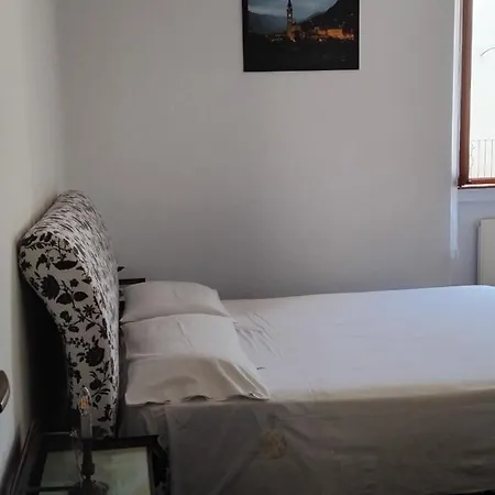 House Of Cats * Domaso